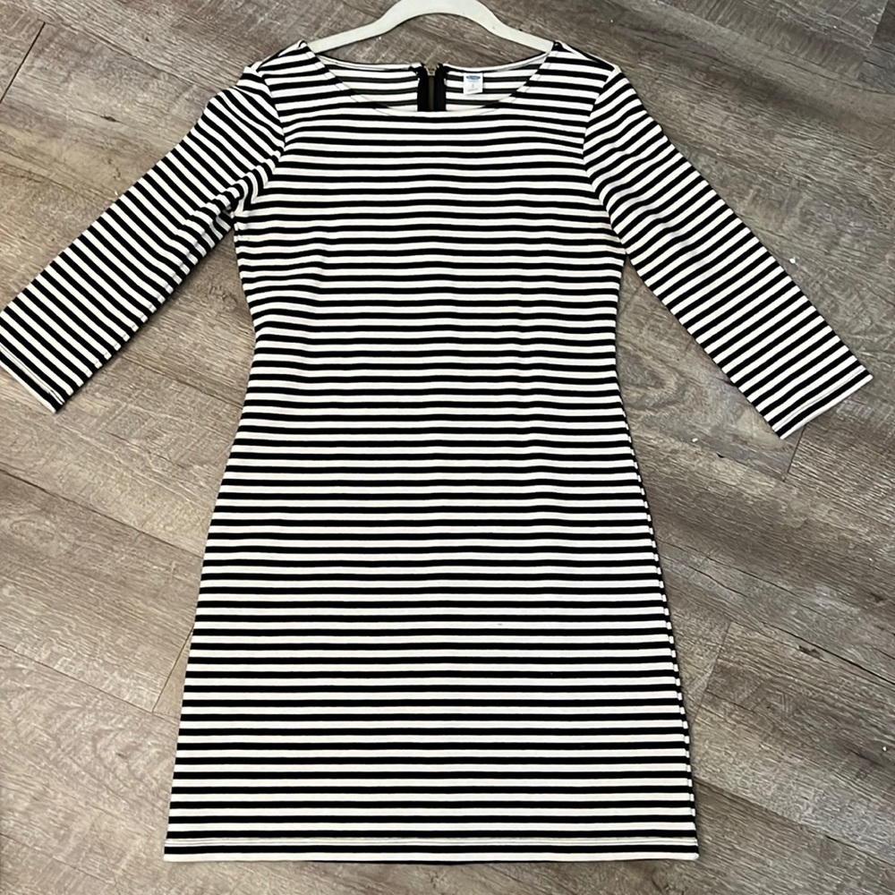 Old Navy 3/4 sleeve Dress
